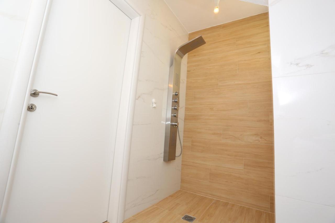 Villa Douglas - Private Pool, Bbq, 4Bdrms, View Pefkochori Exterior foto